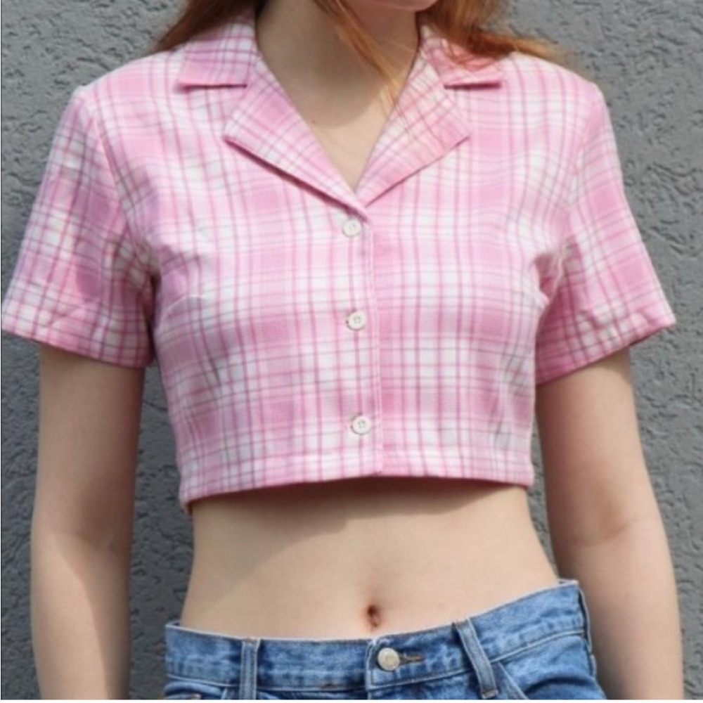 Brandy Melville Vivian Pink Plaid Cropped Button Down Shirt